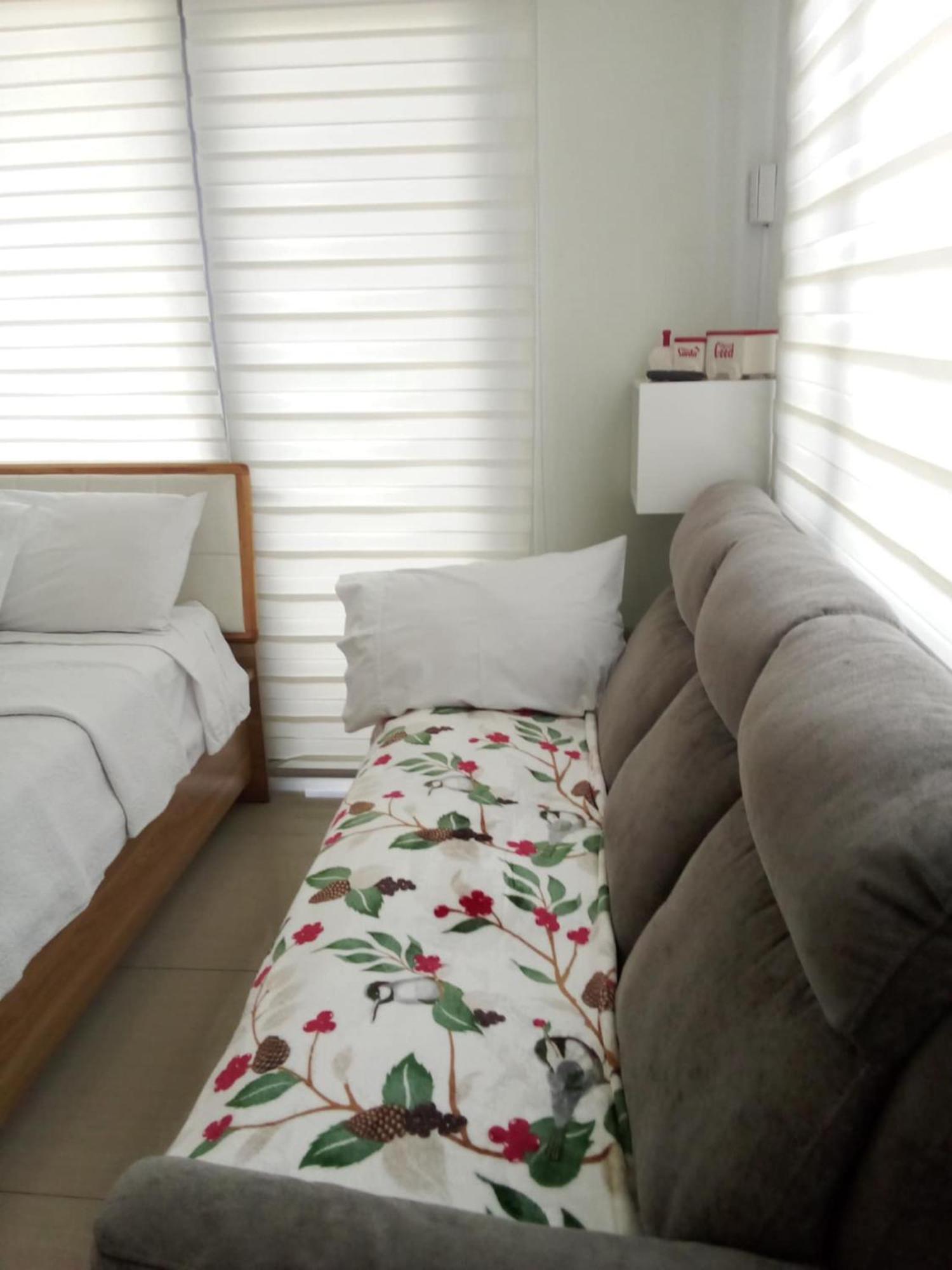 The Splendor Comfortable Living By Awsom Phil Pasay Exteriér fotografie